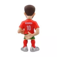 Bernardo Silva figure in his typical pose