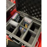 Case for carrying and storing 90 graded cards